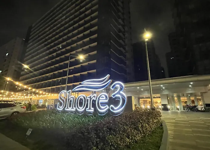 Aparthotel Modern 1-br Retreat With Pool, High Speed Wifi, Netflix, Steps From Moa, Bars, Entertainment, Transport Manila